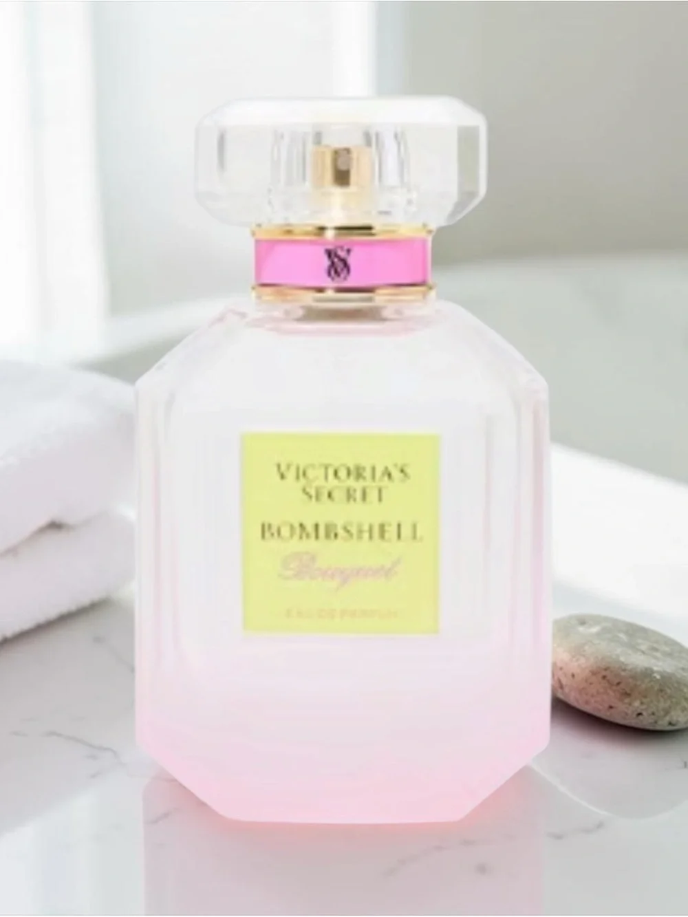 NWT Victoria's Secret Bombshell Bouquet